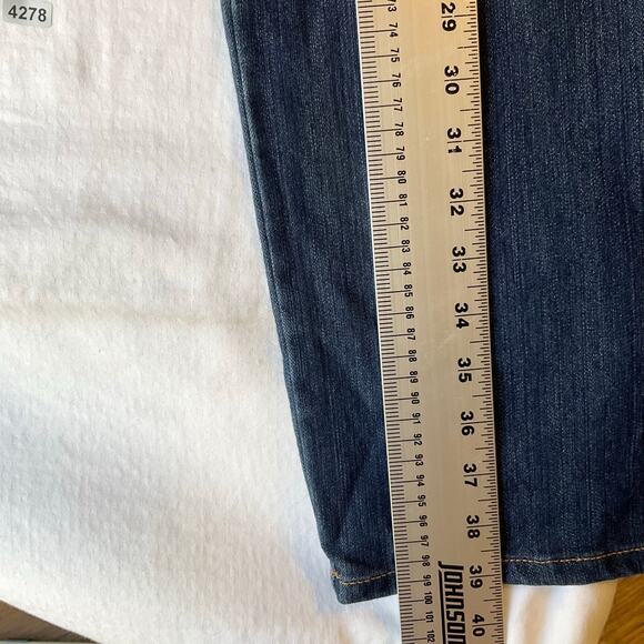 Gloria Vanderbilt Women Amanda Jeans size 18 Missy Blue MidRise Slim Fit Stretch - Picture 3 of 11